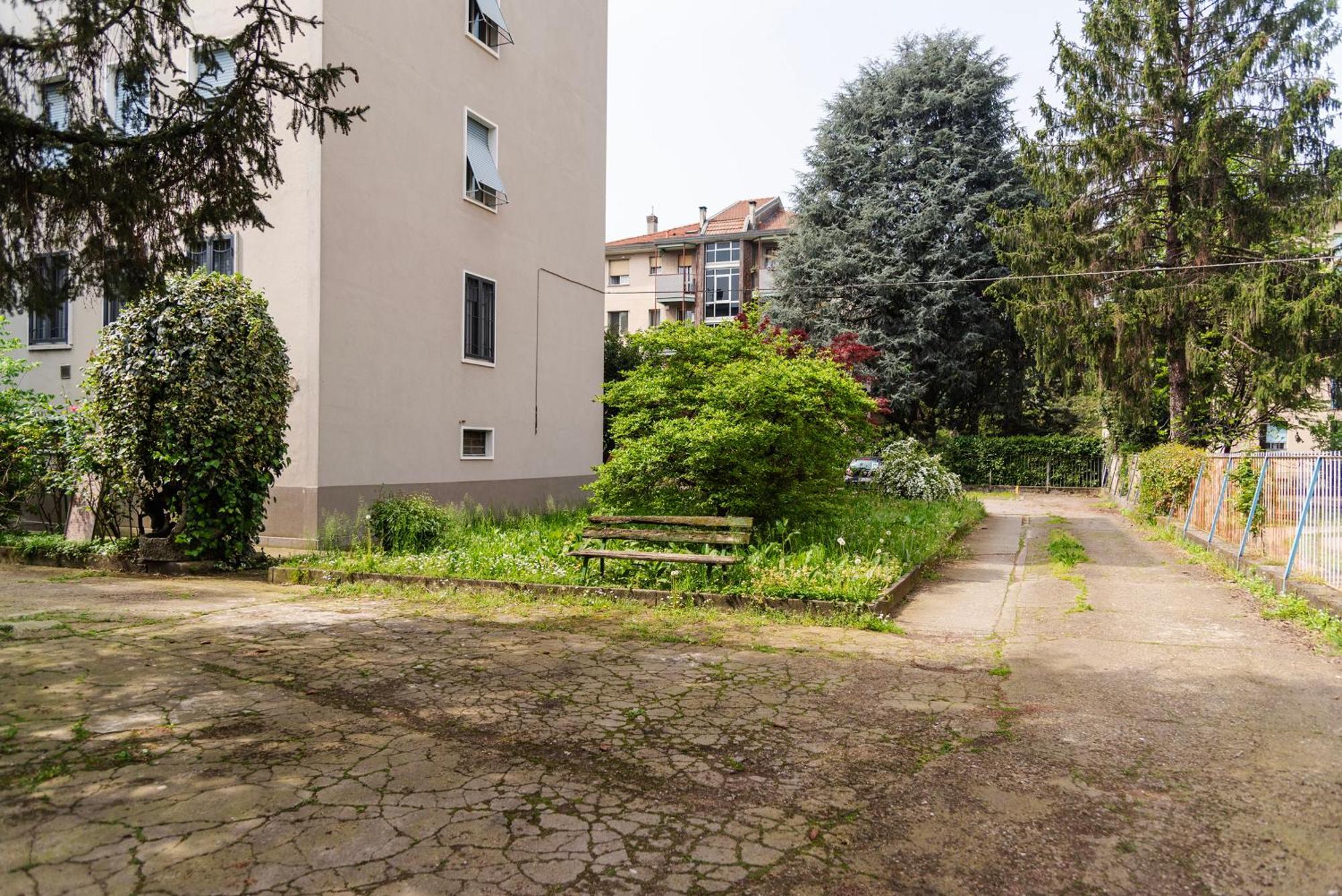 Youhosty- Terragni 31 Appartement *